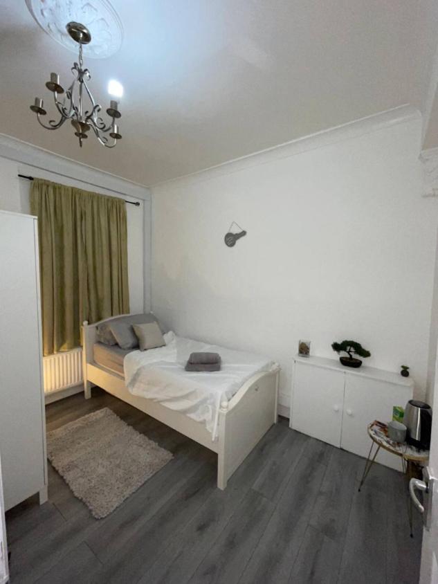 Cozy Rooms 25 Min Liverpool Street Londres Extérieur photo